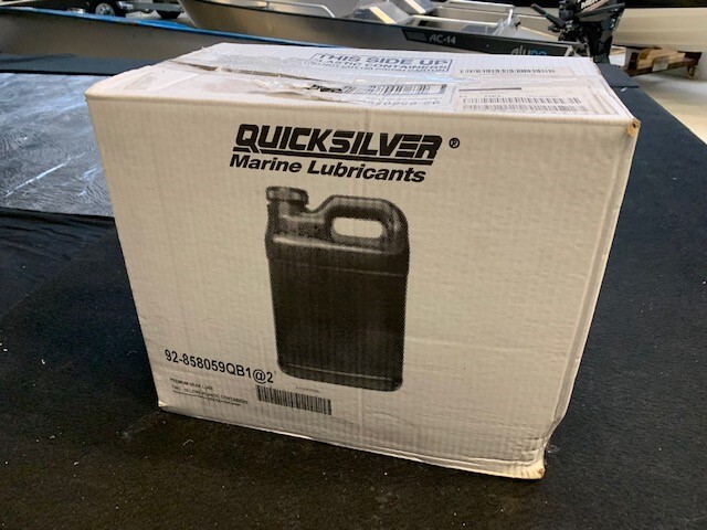 Quicksilver Premium Gearlube 10L Muut - Marinepalvelu Power Products