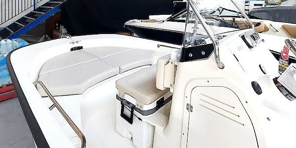 Boston Whaler 170 Montauk - Marinepalvelu
