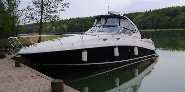 Sea Ray 375 Sundancer - Marinepalvelu