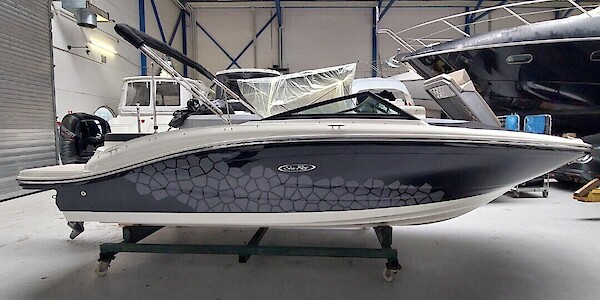 Sea Ray 190 SPOE - Marinepalvelu