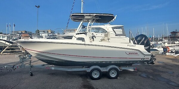 Boston Whaler 230 Outrage - Marinepalvelu