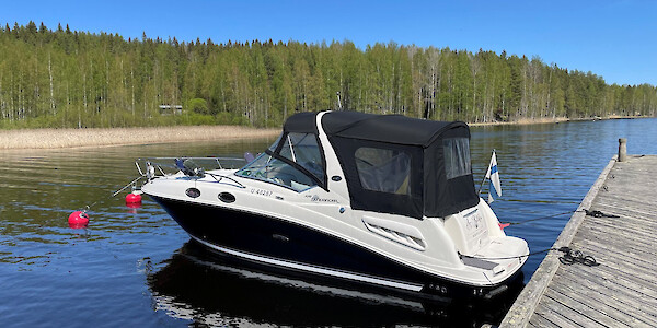 Sea Ray 275 Sundancer - Marinepalvelu
