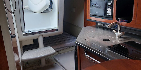 Sea Ray 275 Sundancer - Marinepalvelu
