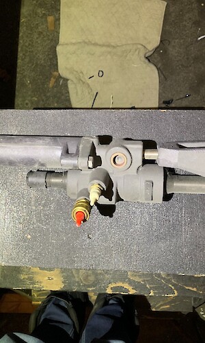 Mercruiser ohjaussylinteri - Marinepalvelun löytötori