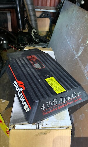 Mercruiser 4.3 V6 Alpha moottorisuoja - Marinepalvelun löytötori