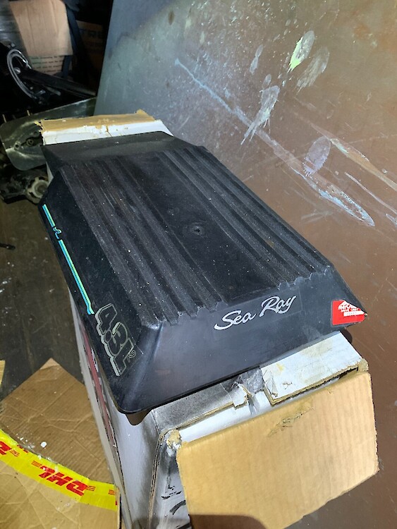 Mercruiser 4.3 V6 moottorisuoja,Sea Ray väritys Moottorit ja vetolaitteet - Marinepalvelu Power Products