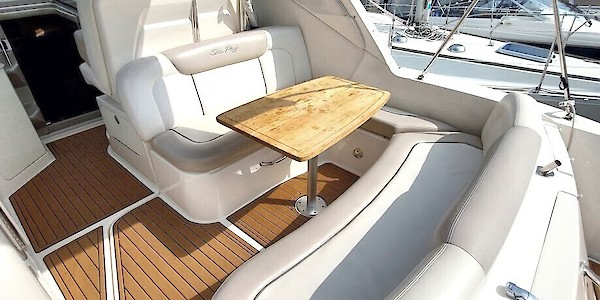 Sea Ray 335 Sundancer - Marinepalvelu
