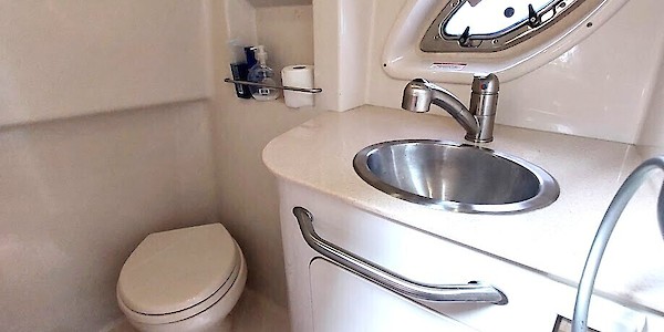 Sea Ray 335 Sundancer - Marinepalvelu