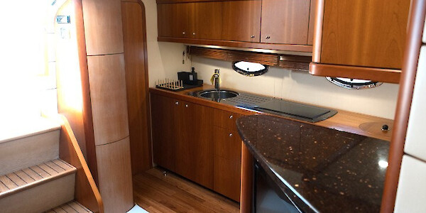 Sunseeker Portofino 47 - Marinepalvelu