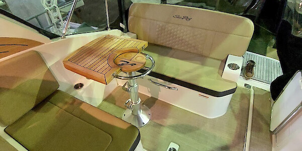 Sea Ray 265 Sundancer - Marinepalvelu