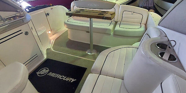 Sea Ray 325 Sundancer - Marinepalvelu