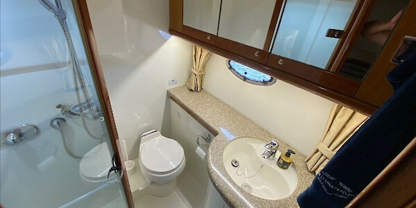 Sunseeker Camargue 50 - Marinepalvelu