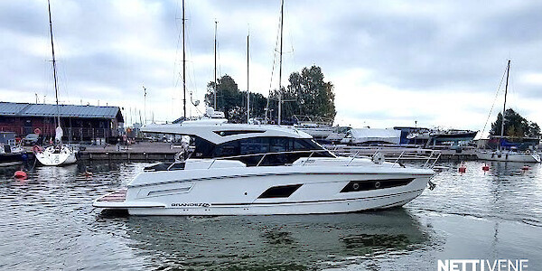 Grandezza 37 CA - Marinepalvelu